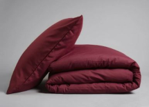 BURGUNDY POLYCOTTON PILLOWCASE 48CM X 73CM (PAIR)